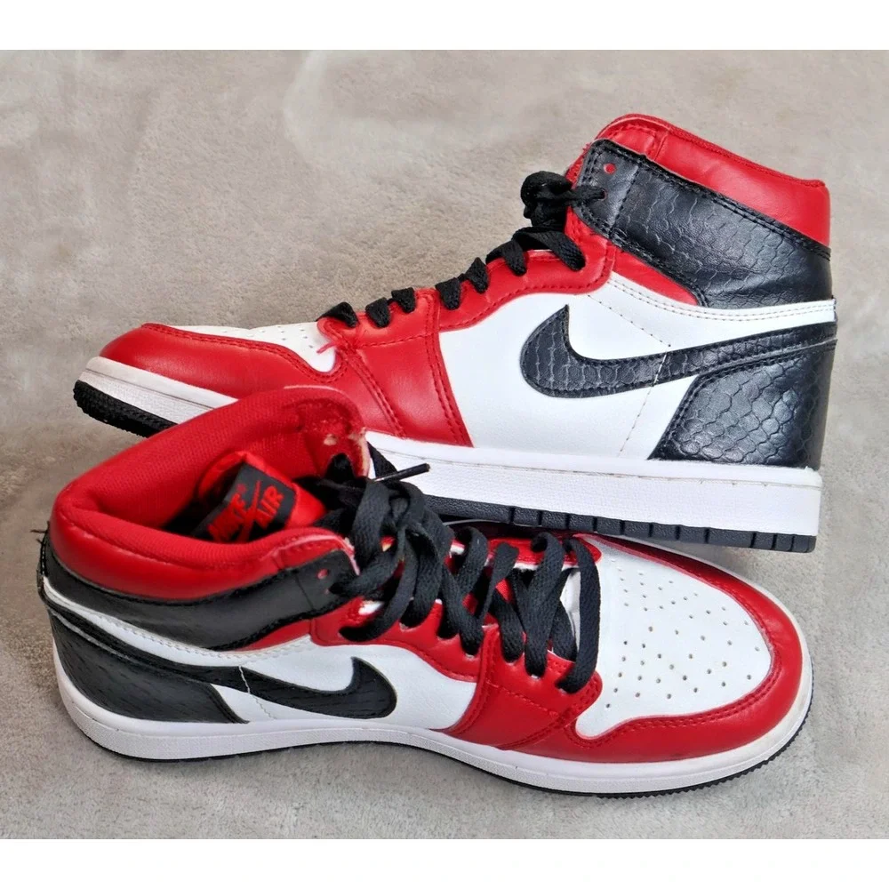 Nike Air Jordan‎ 1 Shoes Mens Size 7 Red White Black Satin Snake CD0461-601